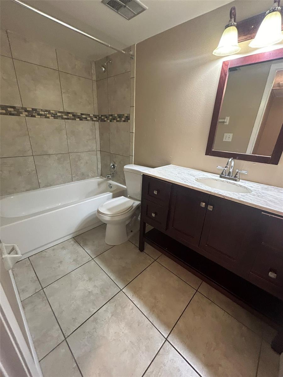 618 Orange Drive 212
