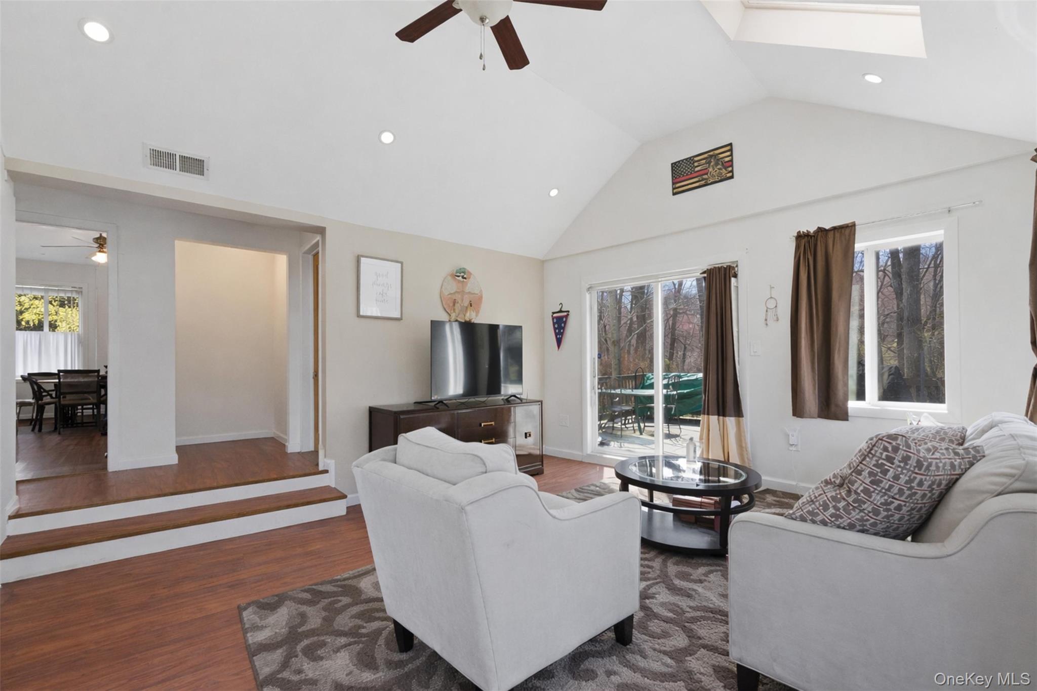 35 Highland Road