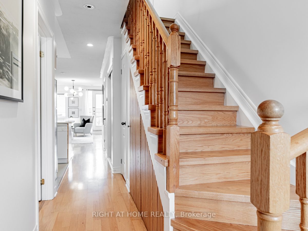 70 Connolly St