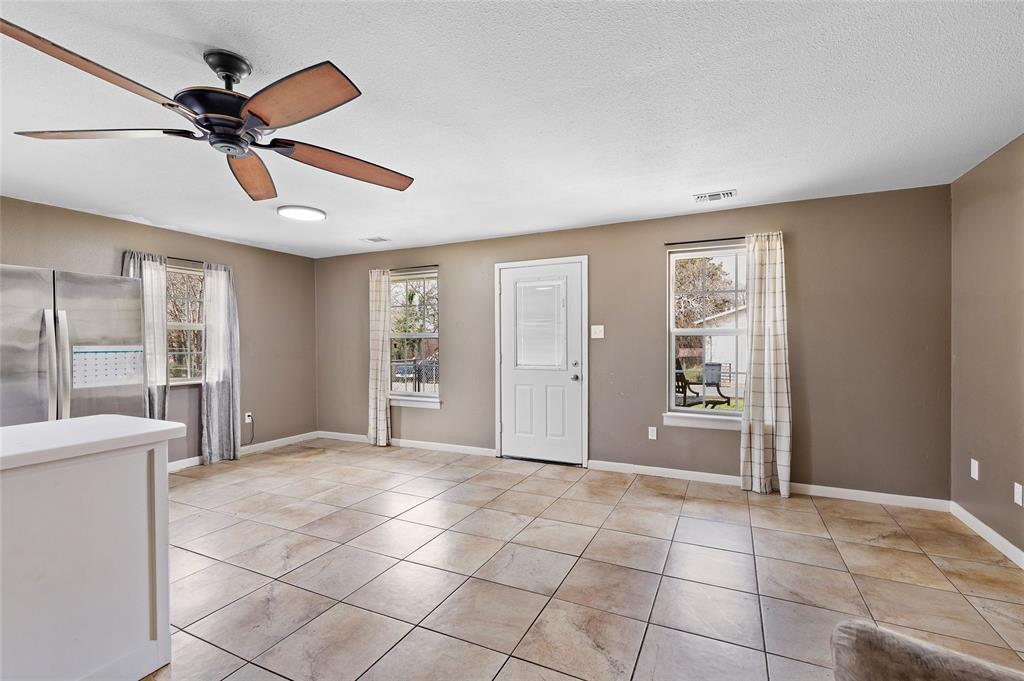 25 Erin Drive