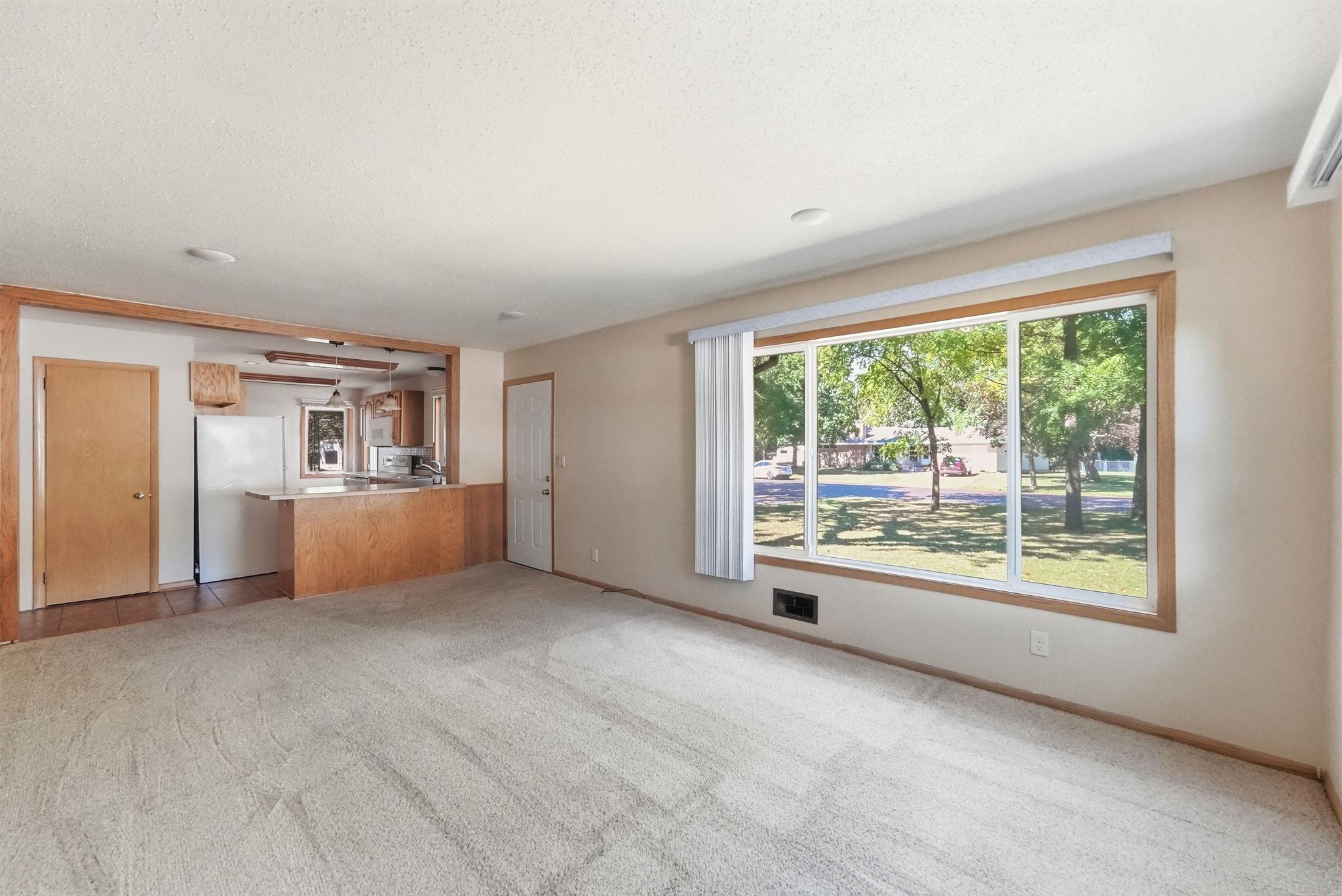 80 Woodhill Road