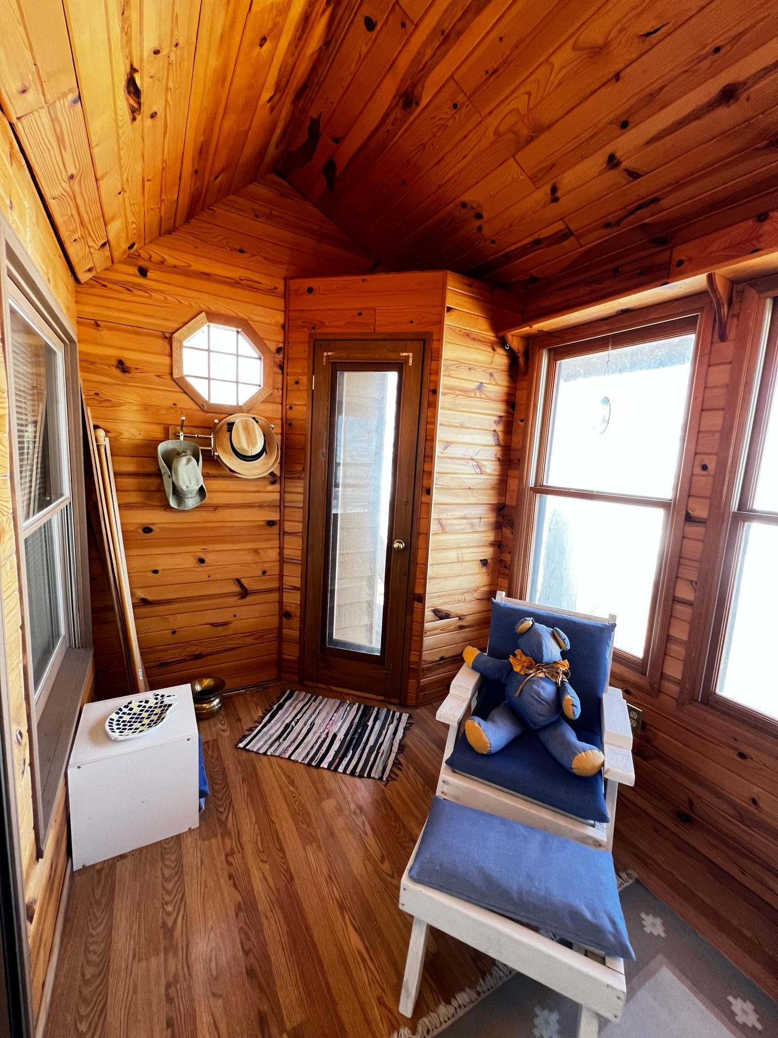 46866 Earle Brown Drive