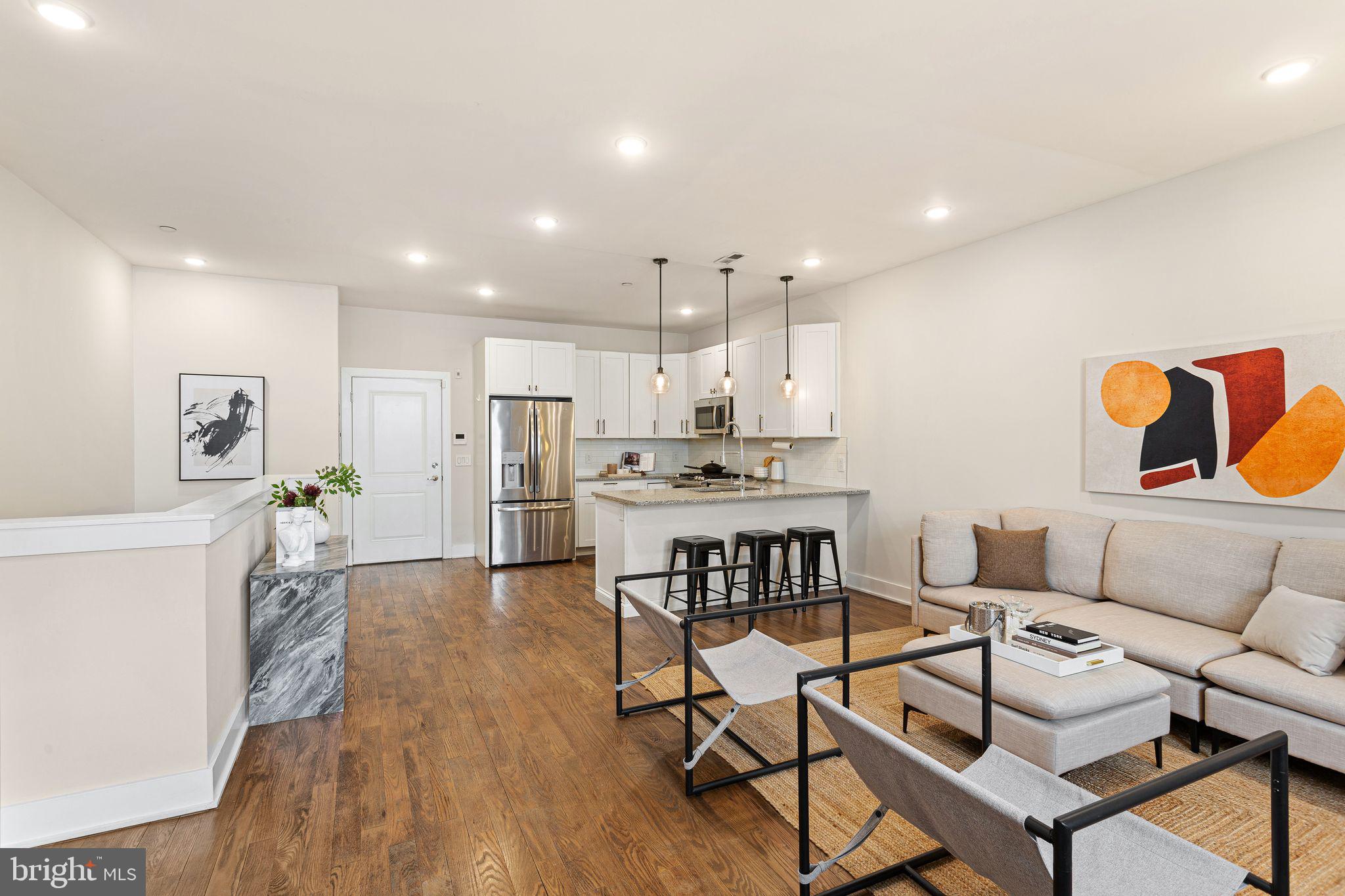 207 E Allen Street 2