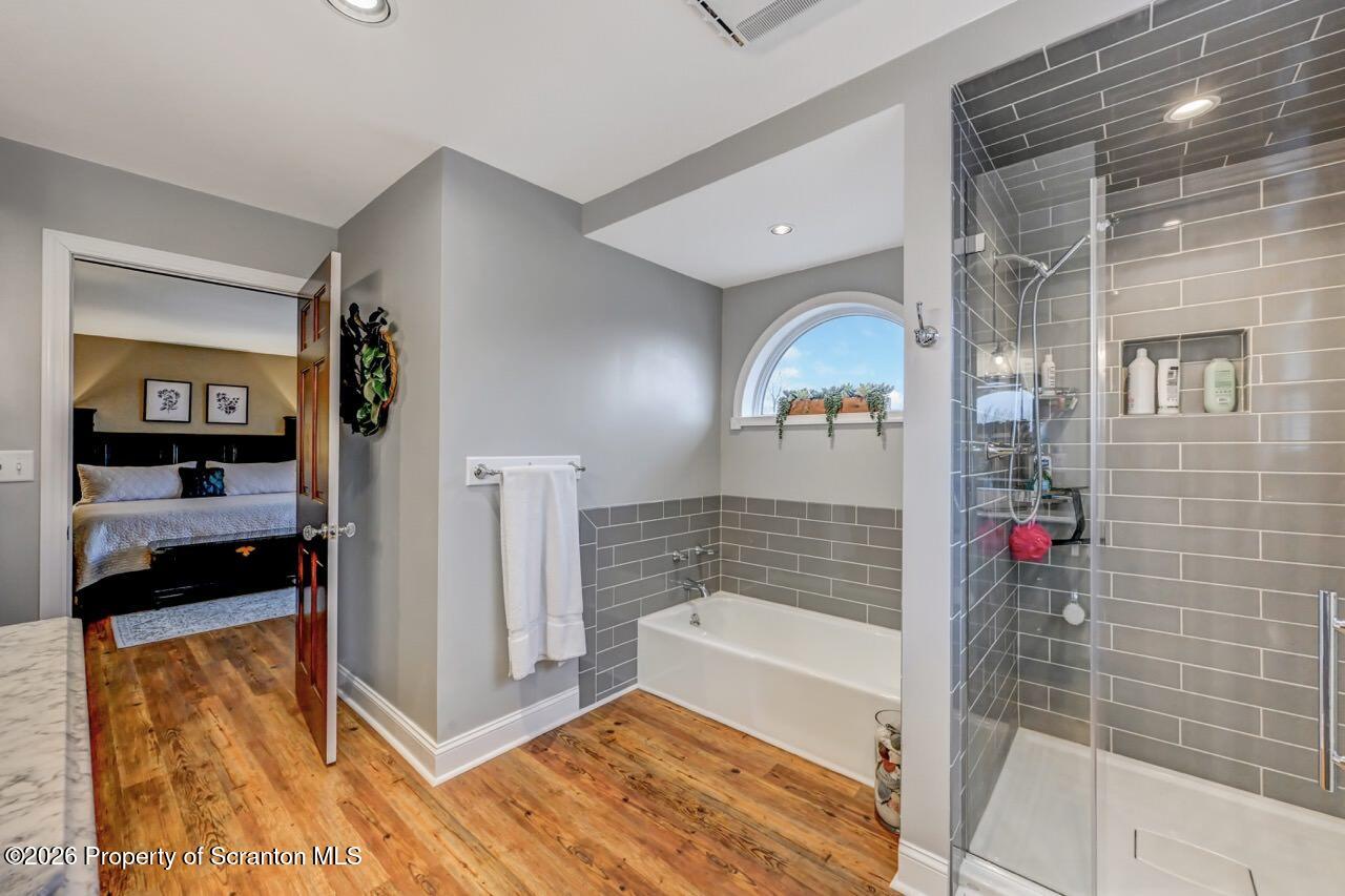 15 Longview Terrace