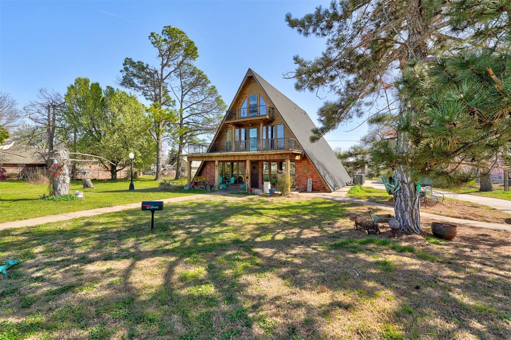 308 W Harper