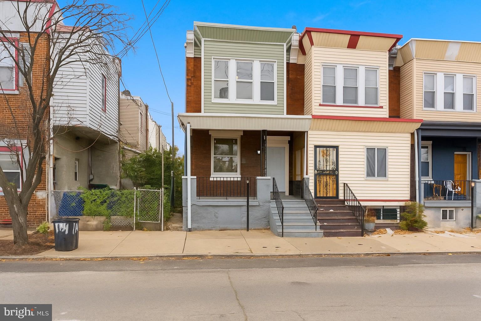 1961 N30th St  