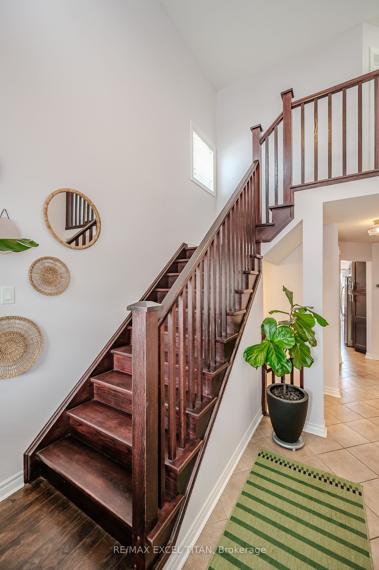 561 Isaiah Cres