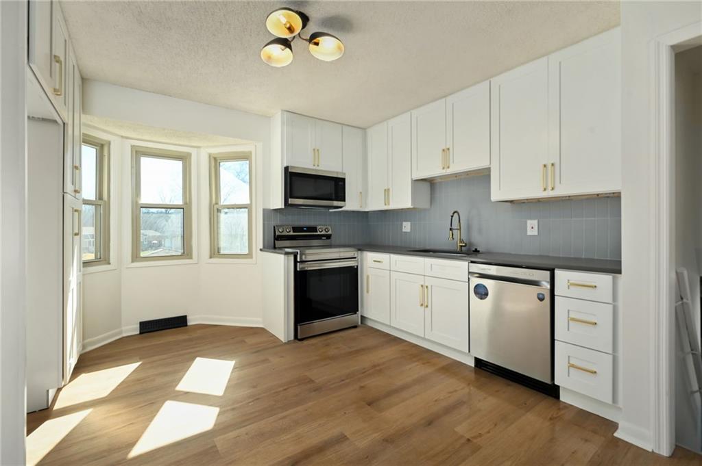 6101 NW 51st Terrace