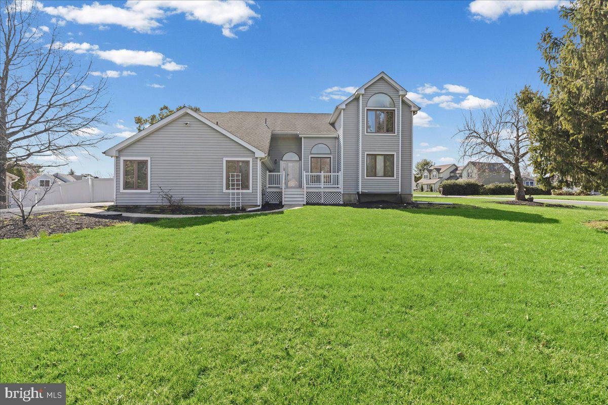 2190 Conley Dr  