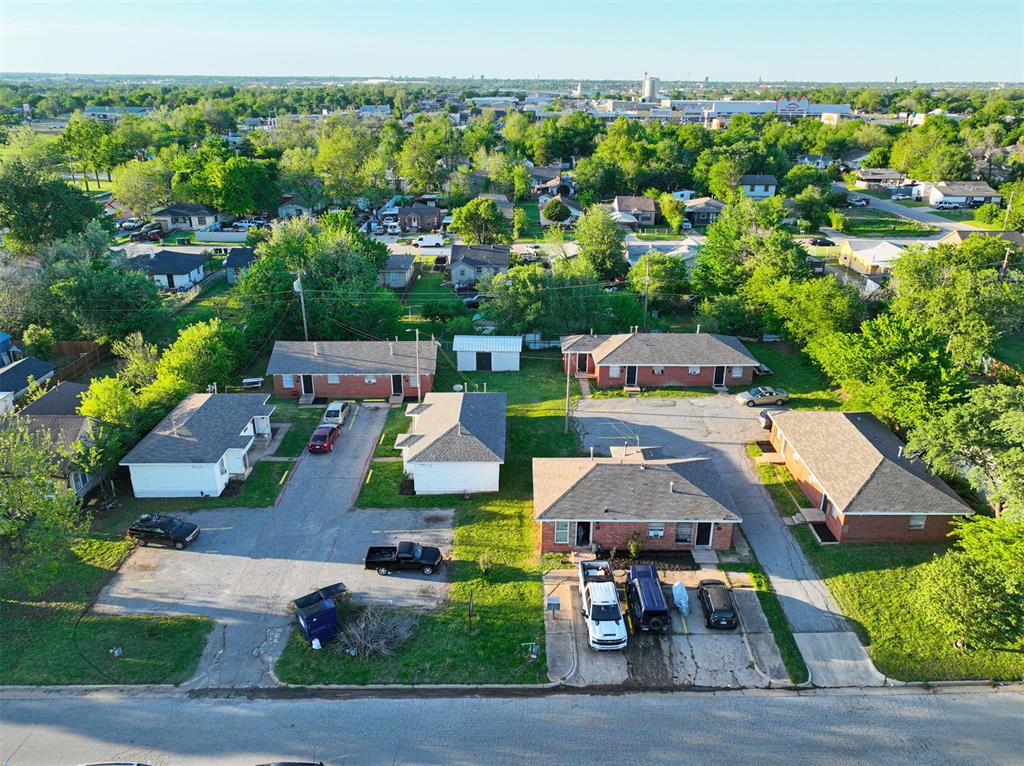 This 12 plex is the perfect property to add to a growing portfolio. Many units have already been remodeled. There are three 2 bed 1 bath units and 9 units 1 bed 1 bath units with on site washers/dryers that are leased and producing additional income. Owner pays water/sewer/trash. Tenants pay electric and gas. Gross income is $8,550.