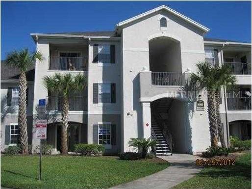 Beautiful Unit 2 Bed/ 2 Bath on Lee Vista Blvd area. With an excellent location, very close to Semoran Blvd, HW 417, Medical City, Lake Nona, Orlando International Airport, University of Central Florida (UCF) and downtown. Excellent schools, beautiful Condominium with clubhouse, pool, and gym. Gated community with a good security service. This nice apartment with nice painting and  flooring with Tile on wet areas and carpet on living and bedrooms. This apartment with an open balcony, have modern lamps, kitchen with granite countertop, complete laundry inside the unit, microwave over stove. this property is ON SECOND FLOOR just so close to the Clubhouse and its amenities.  Excellent location and nice place to live in an ecological and quiet environment area. This subdivision have easy access to HWY 417 and Semoran Blvd, Narcoossee Rd. Shopping centers, supermarkets and restaurants are so close of this site . Excellent schools. It’s your chance to live in a green place with the beautiful amenities of a luxury environment and close to everything.