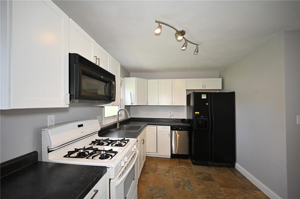 5142 N Corrington Avenue