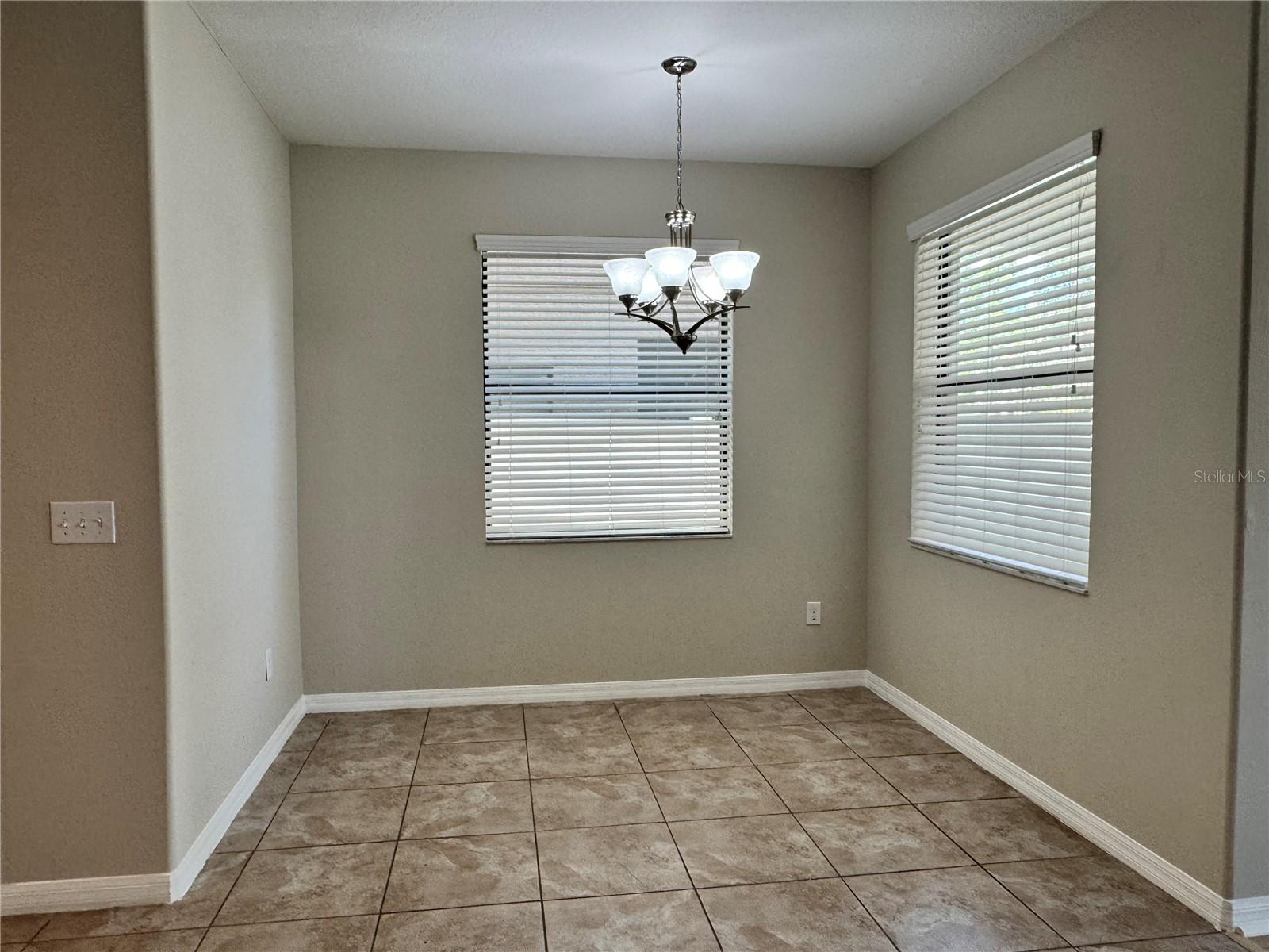 2711 Garden Falls Drive