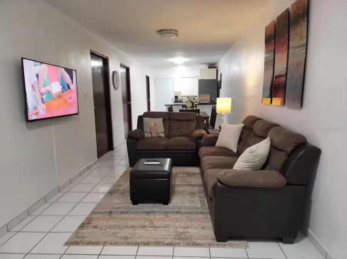 324 Calle Palacios 1