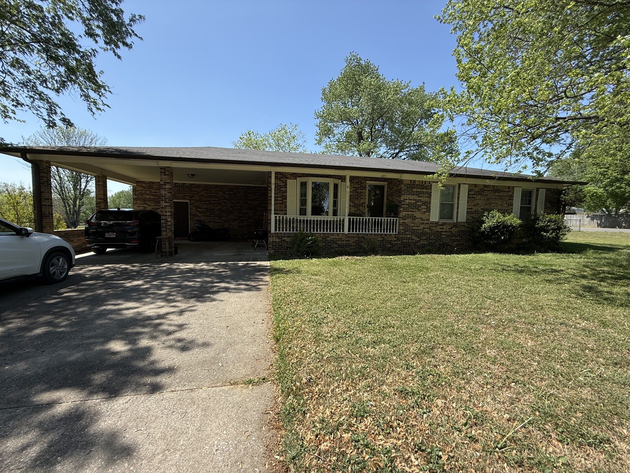 1205 Glenoaks Rd — sold June 1, 2026
