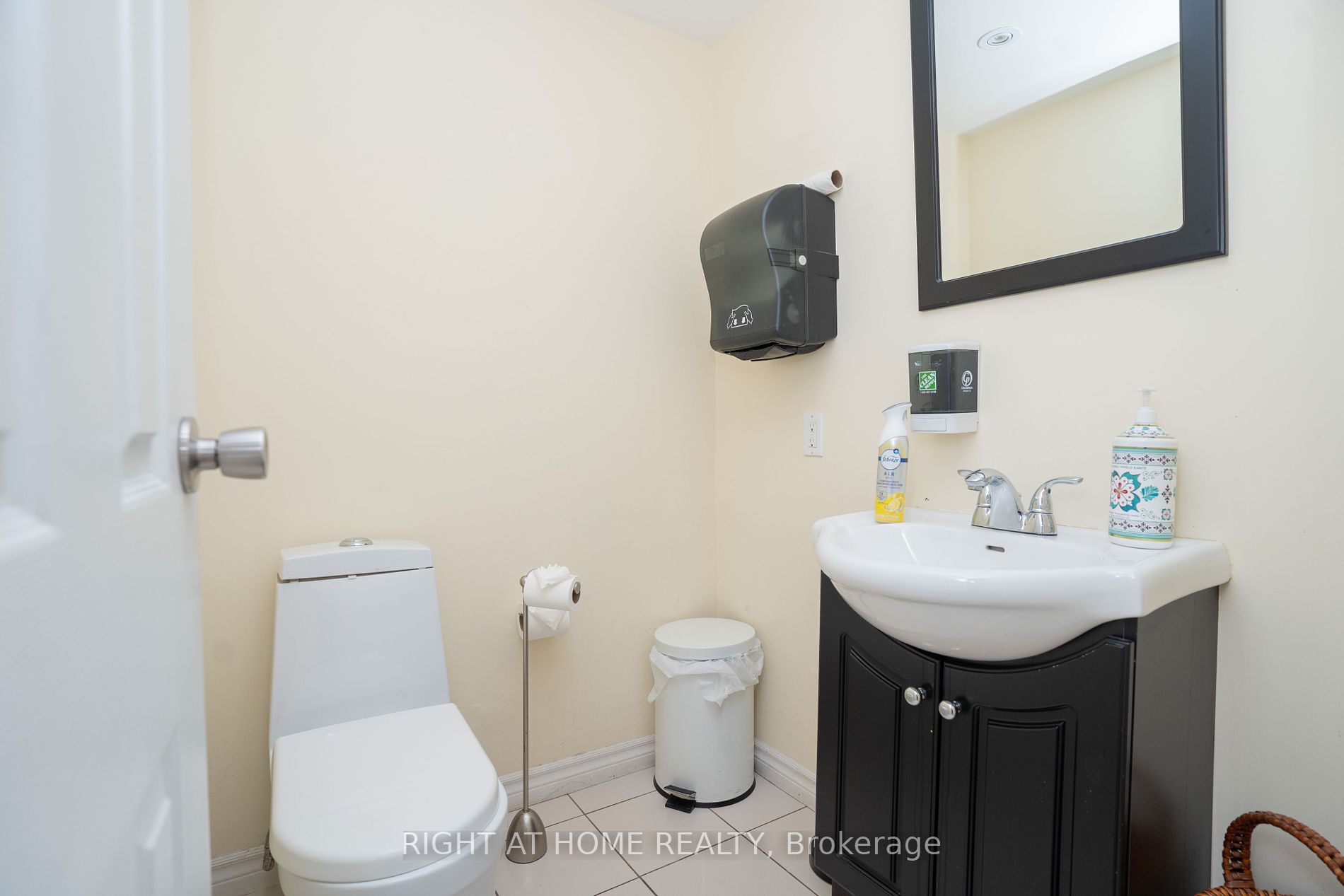 267 N Finch ave west
