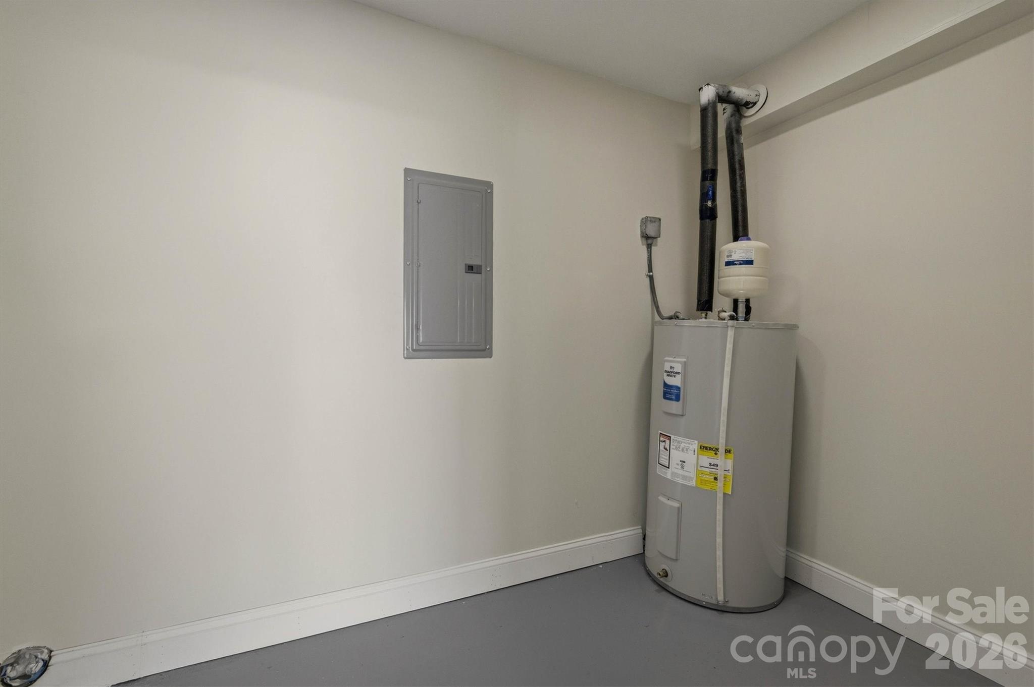 2621 Fairwood Drive SE