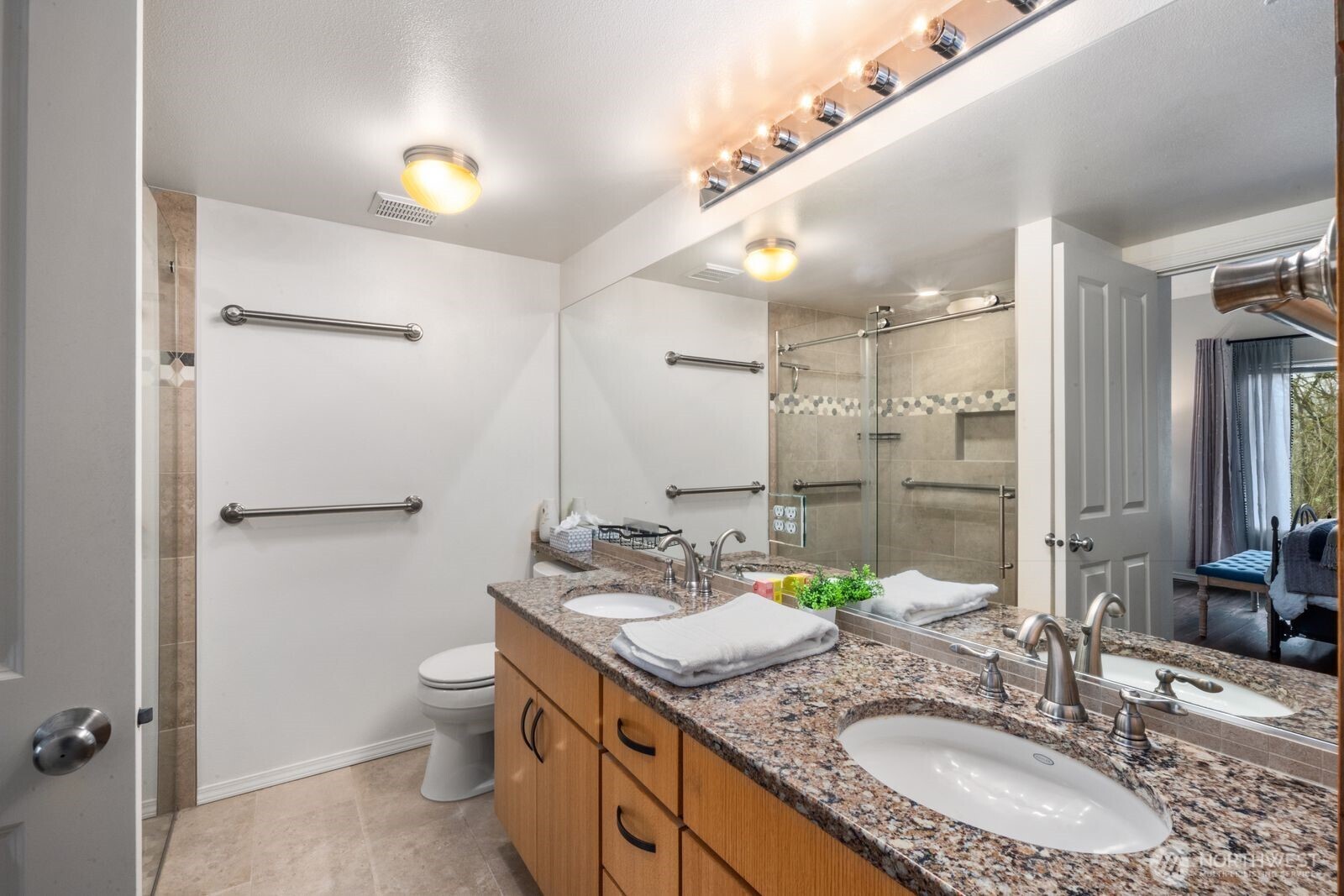 22614 43rd Avenue S 17-3