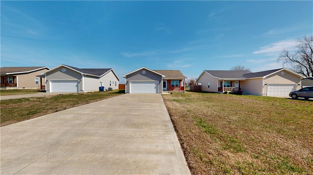 723 Meadow Lane