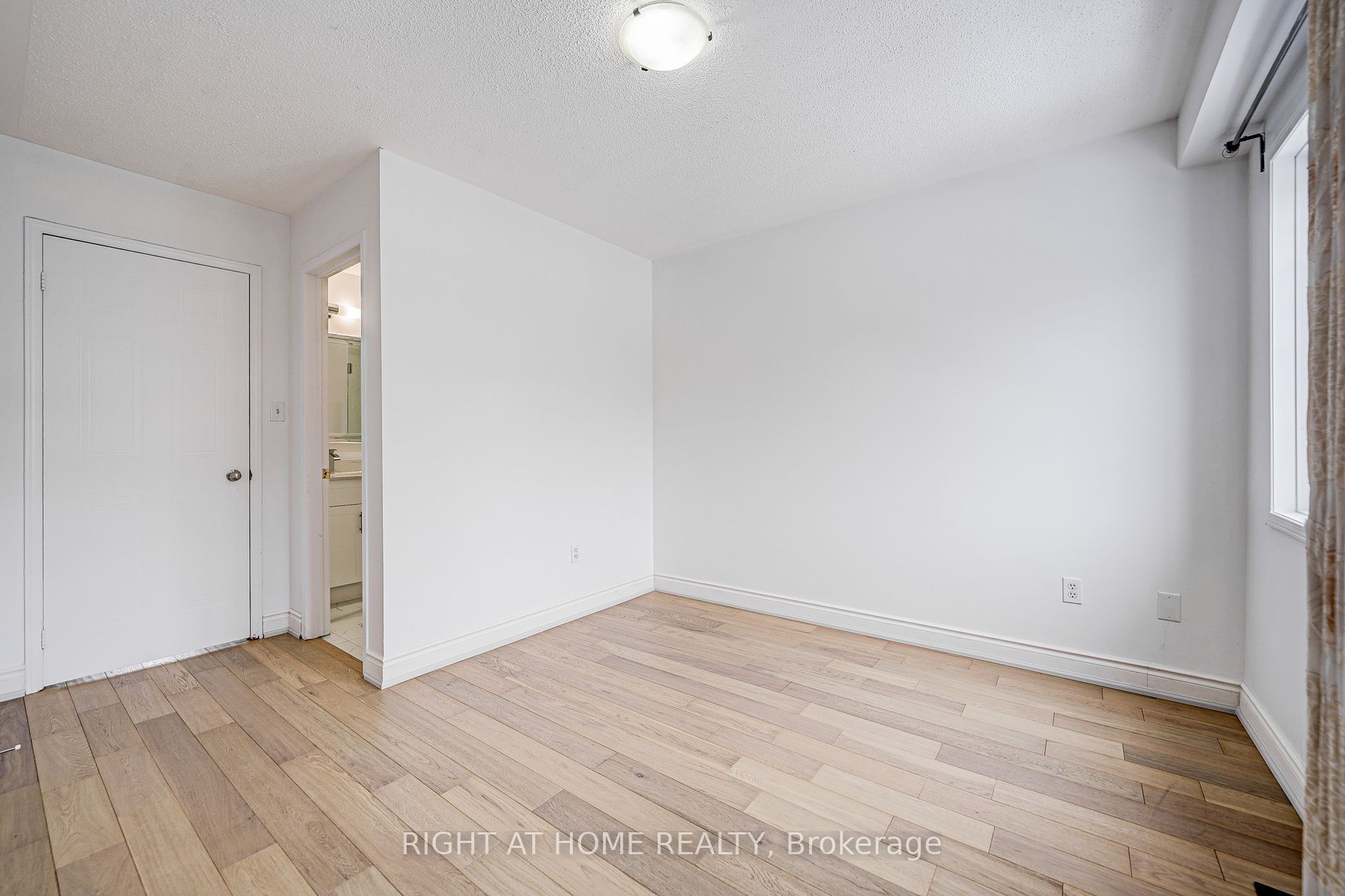 101 Weston Rd