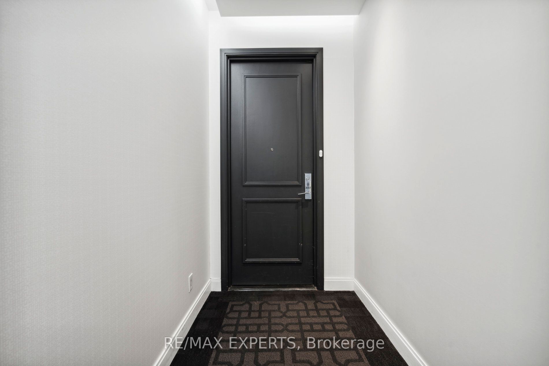 90 Park Lawn Rd PH-3007