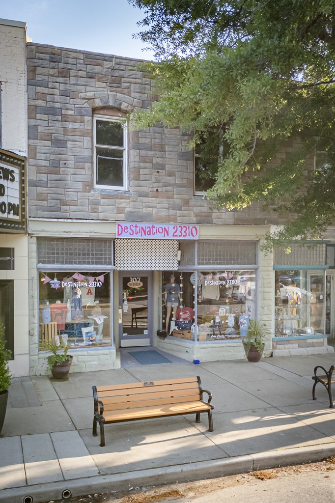 307 Mason Ave
