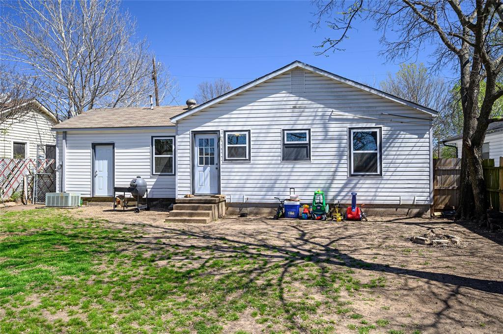 2106 N Alexander Street