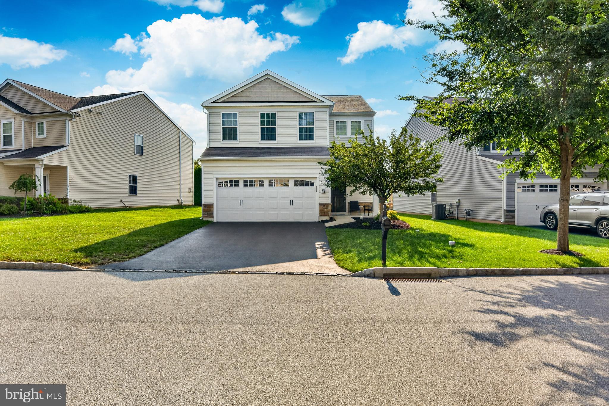 Set against a backdrop of trees and located in the desirable Meadows section of Applecross Country Club, 552 Prizer offers a spacious and well designed 4 bedroom, 3 full bath home in a setting that makes it easy to enjoy both the home and the outdoors. Fresh paint and new carpeting give the interior a clean, updated feel, while the many windows allow natural light to fill the space. The main level is designed for comfortable everyday living, with a spacious living area featuring a built-in entertainment shelf that will remain and wiring for a five-speaker home theater system. The kitchen includes a gas stove, newer faucet, and breakfast bar with accent lighting. Sliding doors with electric blinds lead to the stone patio and backyard, with easy access to the community walking trails. Also on the main level is an additional bedroom located next to a full bathroom, converted from the original powder room in 2025. This creates a convenient setup for guests, a home office, or anyone who prefers having a bedroom and full bath on the first floor. Upstairs, a large loft provides additional living space and can be used as a sitting area, office, playroom, or media room. Second-floor laundry adds convenience, and the additional bedrooms offer comfortable space to spread out. The two-car garage includes upper storage, while a whole-house humidifier adds to the home's thoughtful features. Lawn maintenance is included through the HOA, making for easier day to day living. With fresh updates, a spacious layout, three full baths, and convenient access to the area's walking trails, 552 Prizer is ready for its next owner to move in and make it home.Perfectly located near parks, shopping, restaurants, the Downingtown and Thorndale Train Stations, Routes 322, 30, and 100, and the Pennsylvania Turnpike, this home also enjoys the benefits of the award-winning Downingtown Area School District. Experience the unmatched Applecross lifestyle with access to the state-of-the-art fitness center, Studio T exercise and dance studio, indoor and outdoor pools, Caribbean pool bar, Nicklaus-designed golf course, tennis courts, fitness classes, full-service restaurant and bar, social events, basketball, family activities, and so much more.