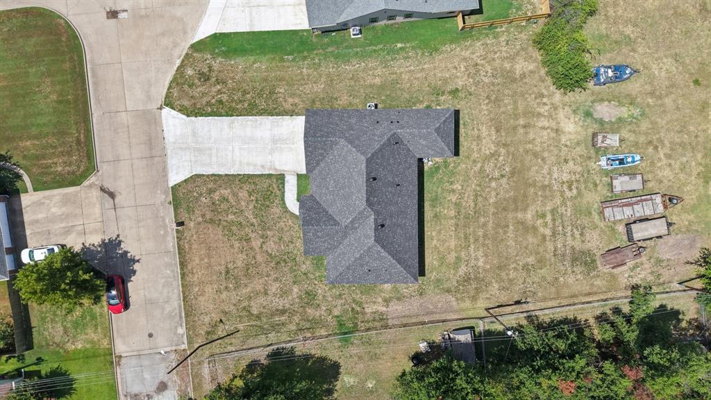 1702 Kings Lane