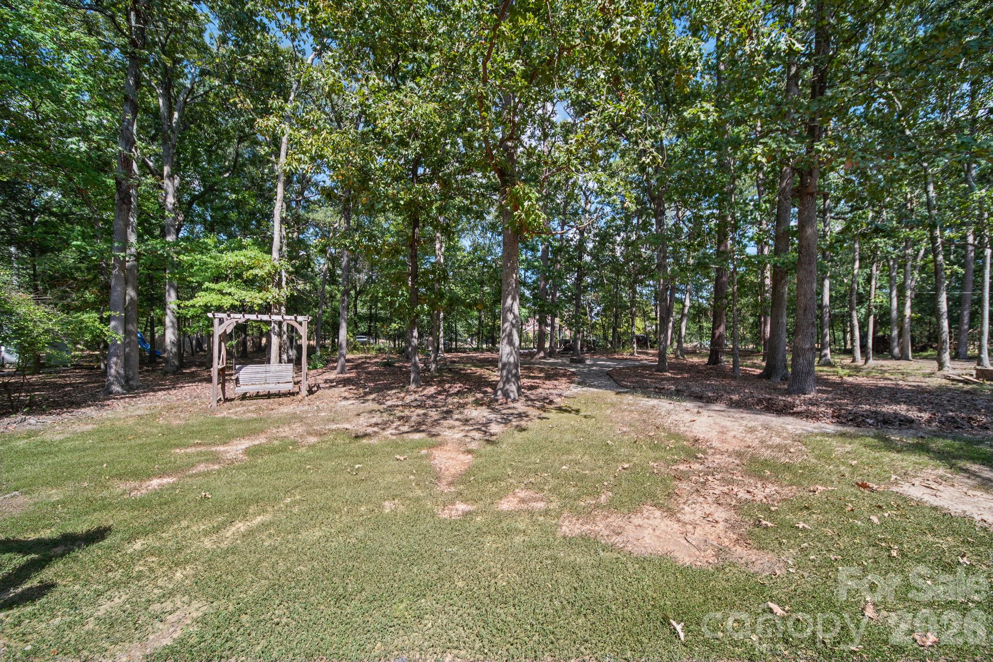 3070 Beech Court 77