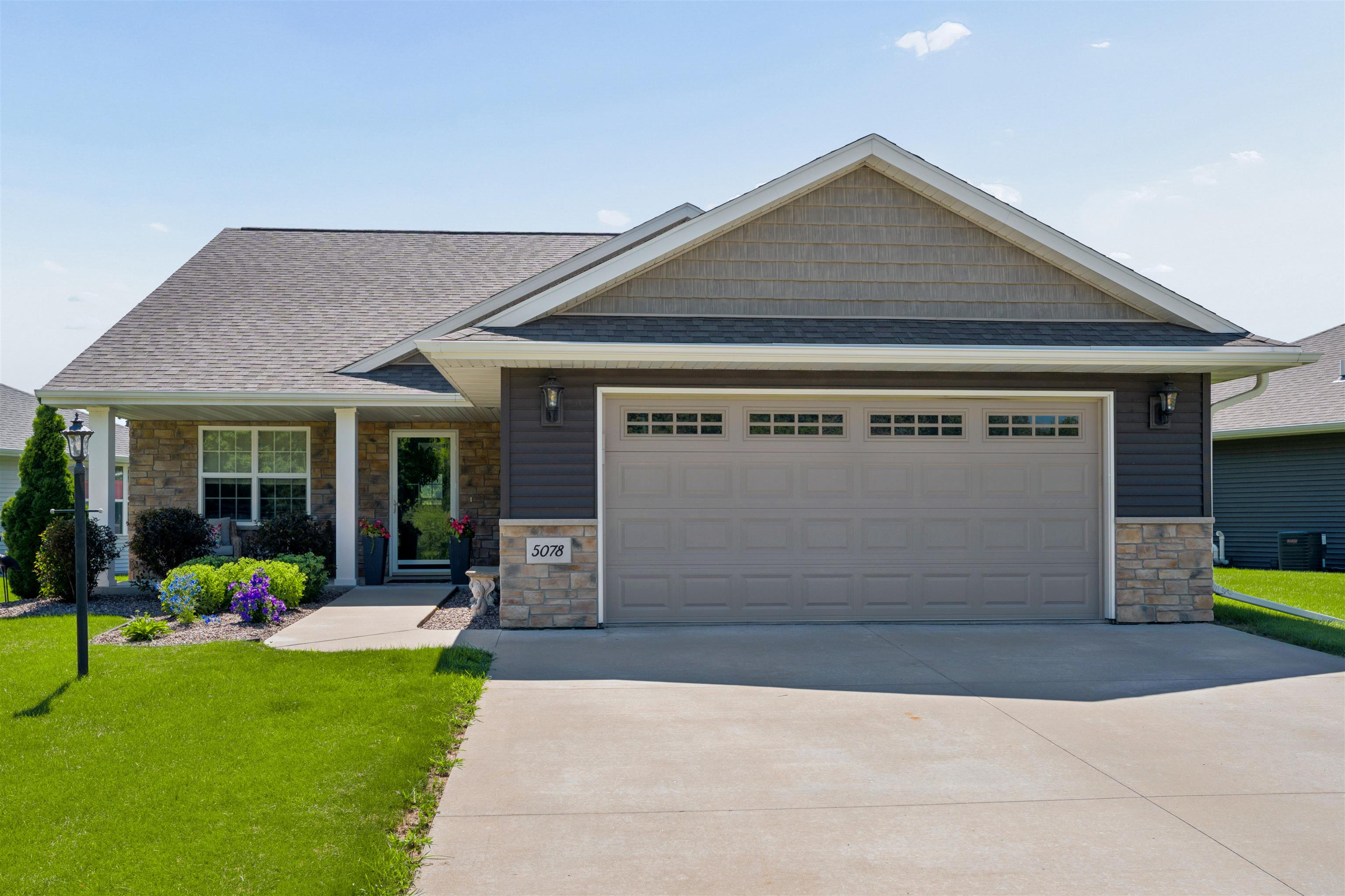5078 N Milkweed Trail