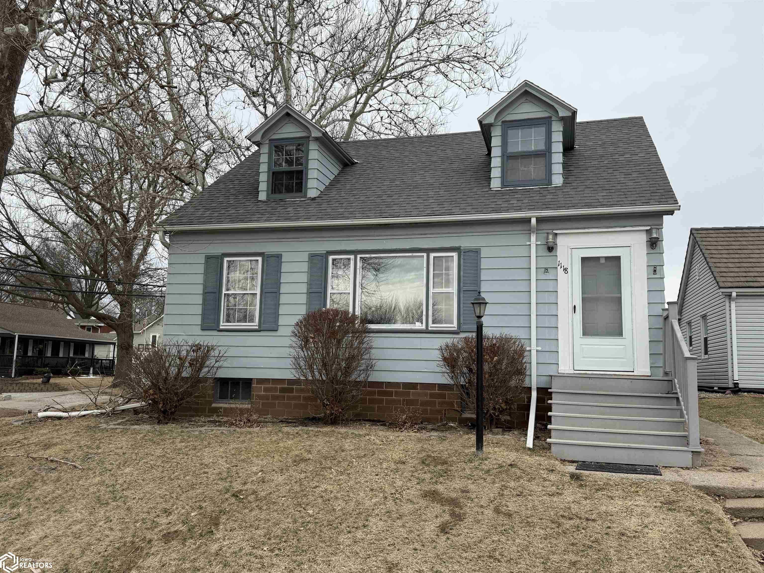 1118 Victoria Street