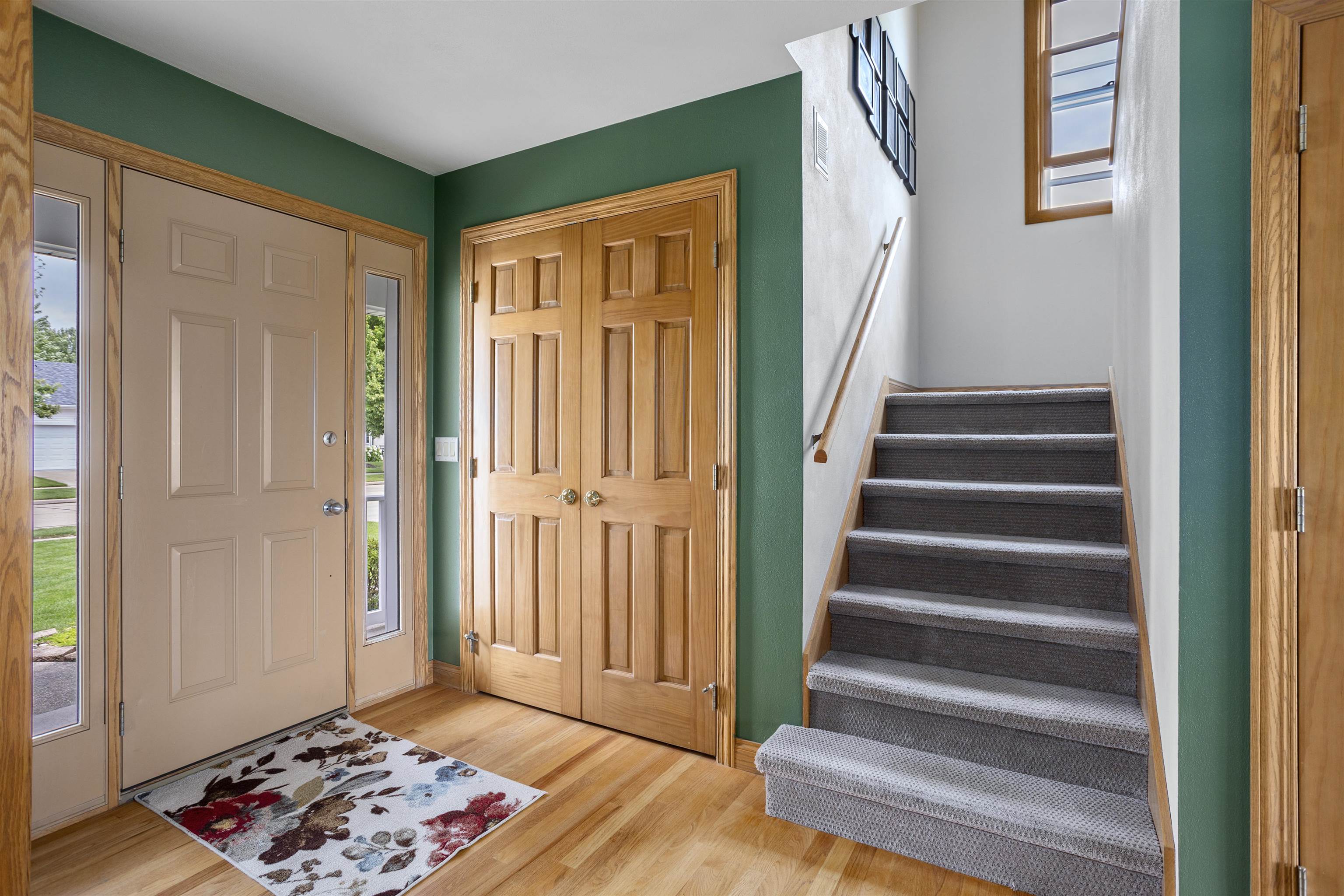 1501 E WYNDMERE Drive