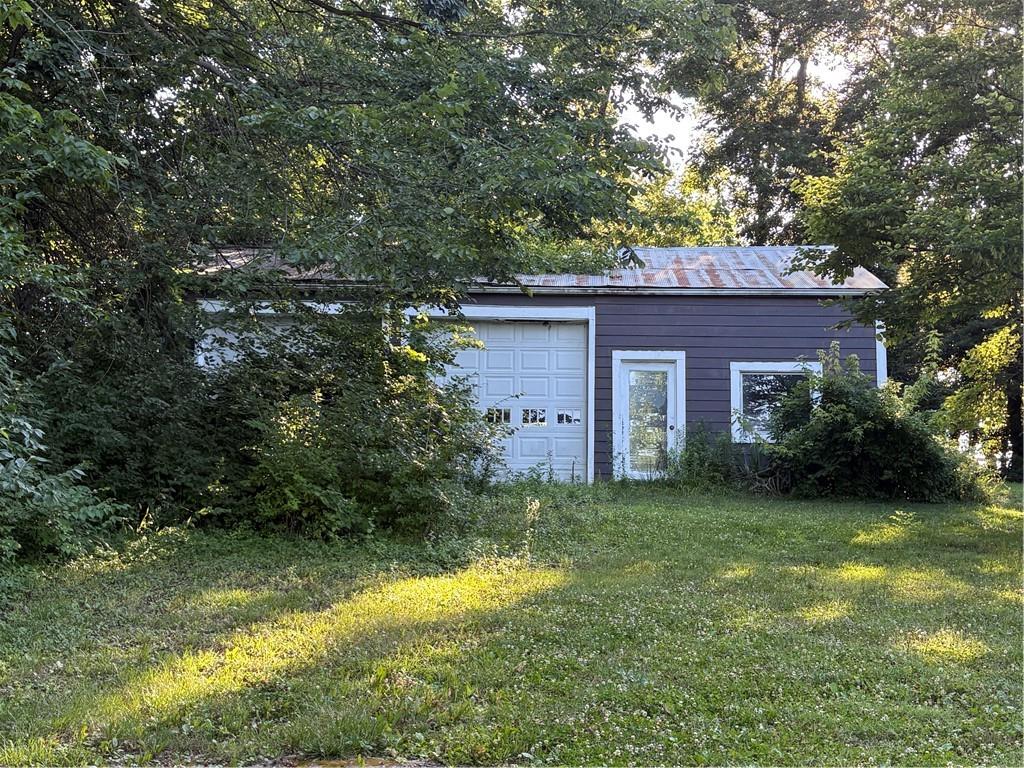 22 U Lake Shore Drive