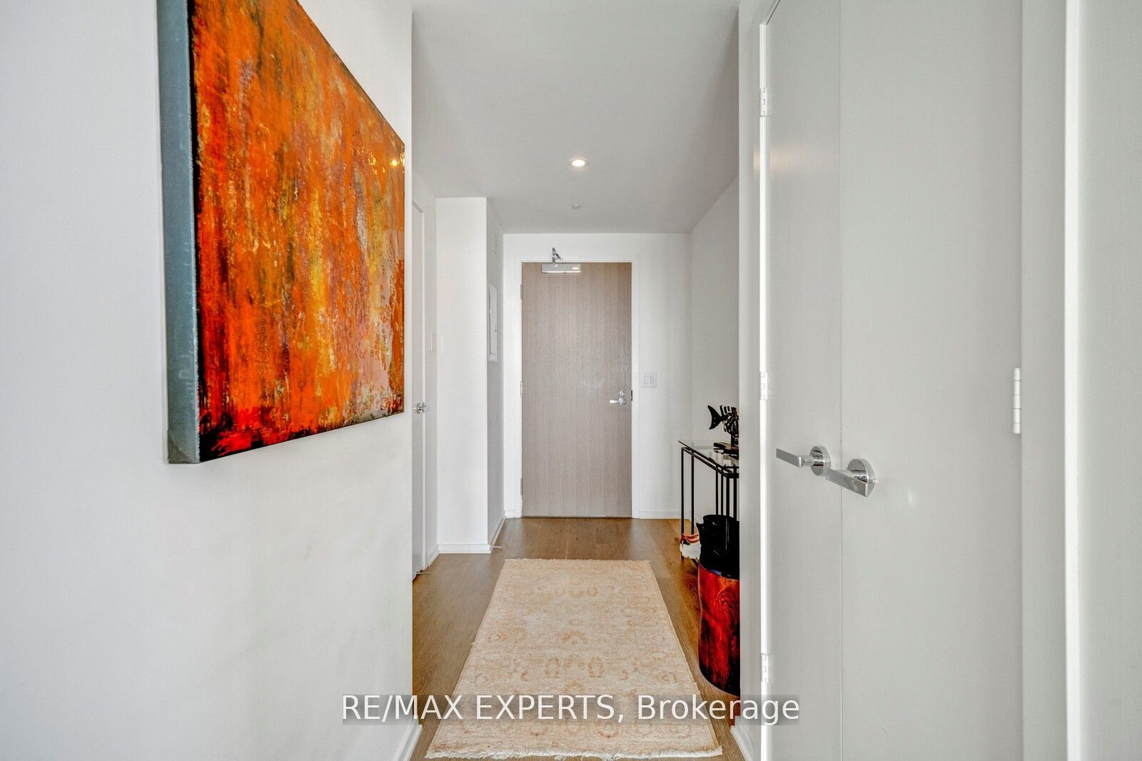 1 Bloor St 7003