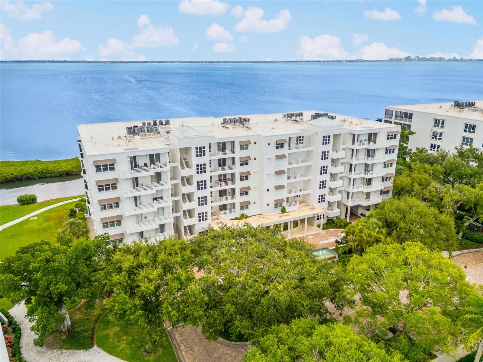 2450 Harbourside Drive, Longboat Key, FL