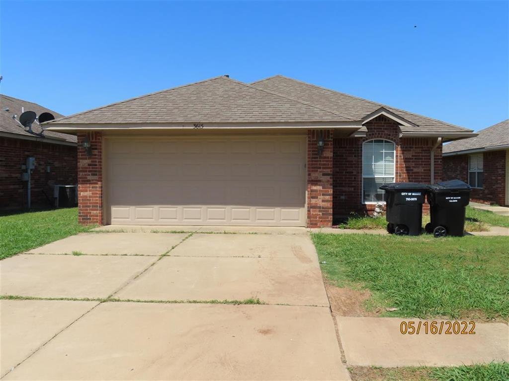 A beautiful 3 bedroom, 2 bathroom, 2 car garage home with approximately 1240 square feet. Comes equipped with range, dishwasher, disposal, dining area. Washer/dryer hookups. Stockade fenced backyard. Security system. Close to parks and schools!


NO PETS ALLOWED.

**Not section 8 approved**