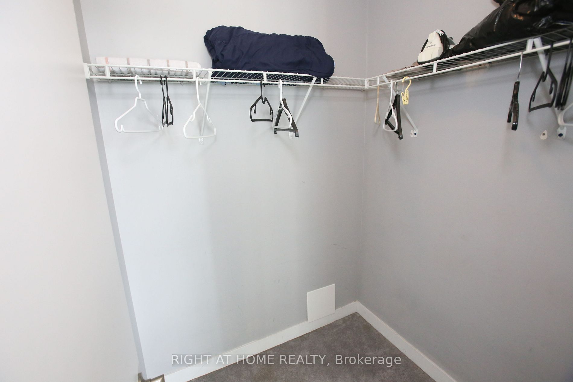 4099 W Brickstone Mews 805