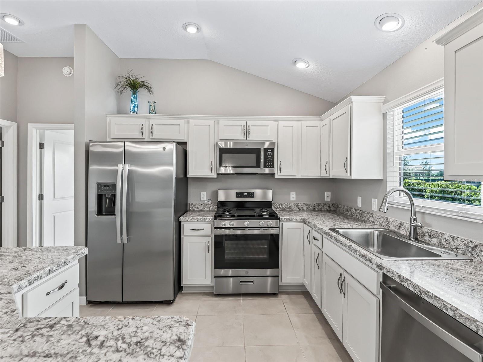 2816 Navy Hill Circle