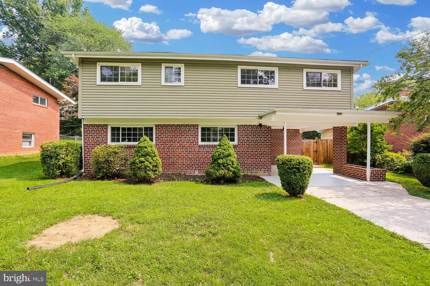 811 Kenbrook Drive