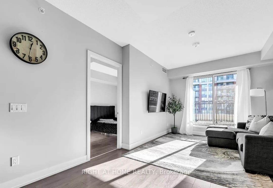 278 Buchanan Dr 527E