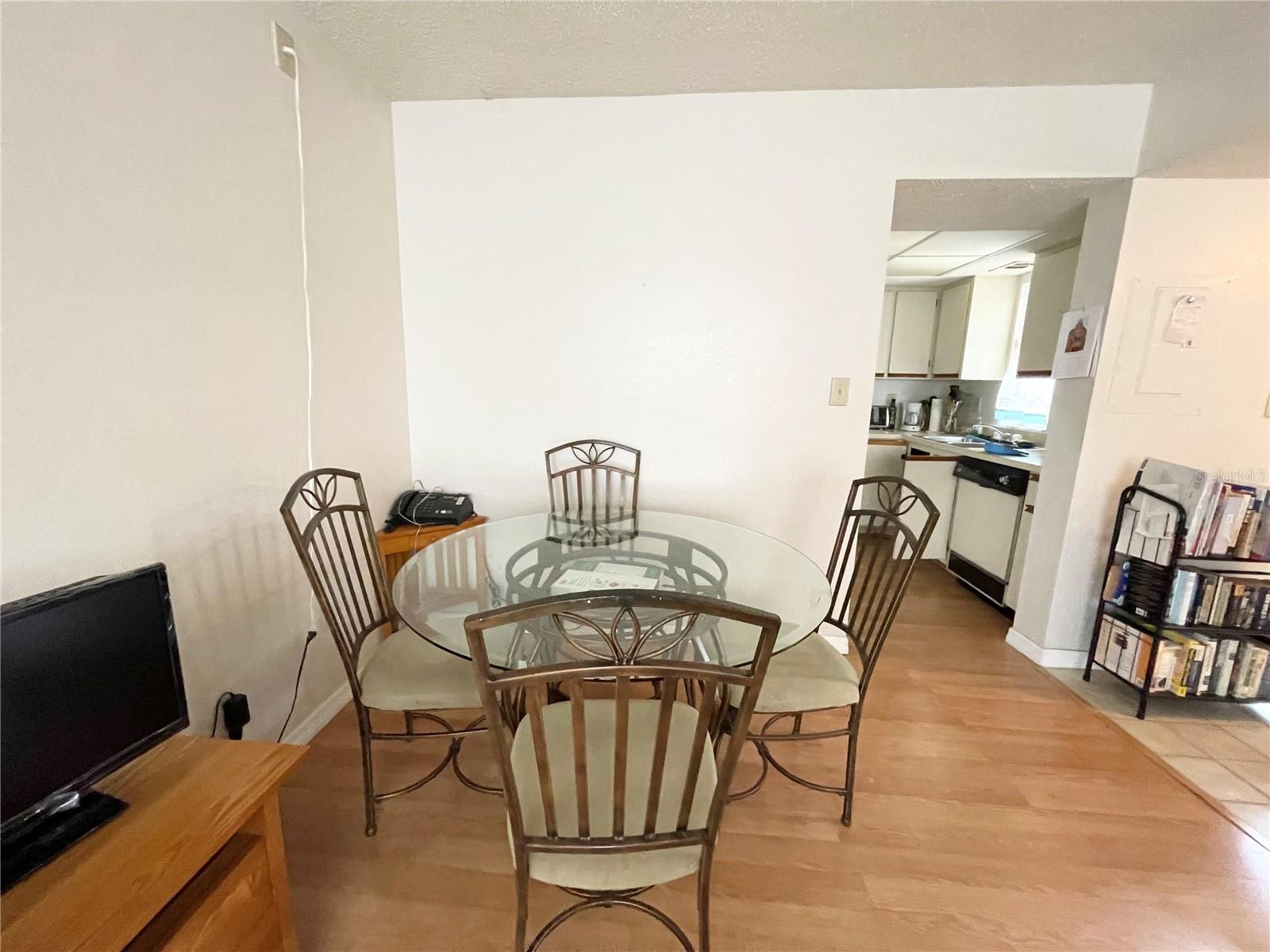 19505 Quesada Avenue M102