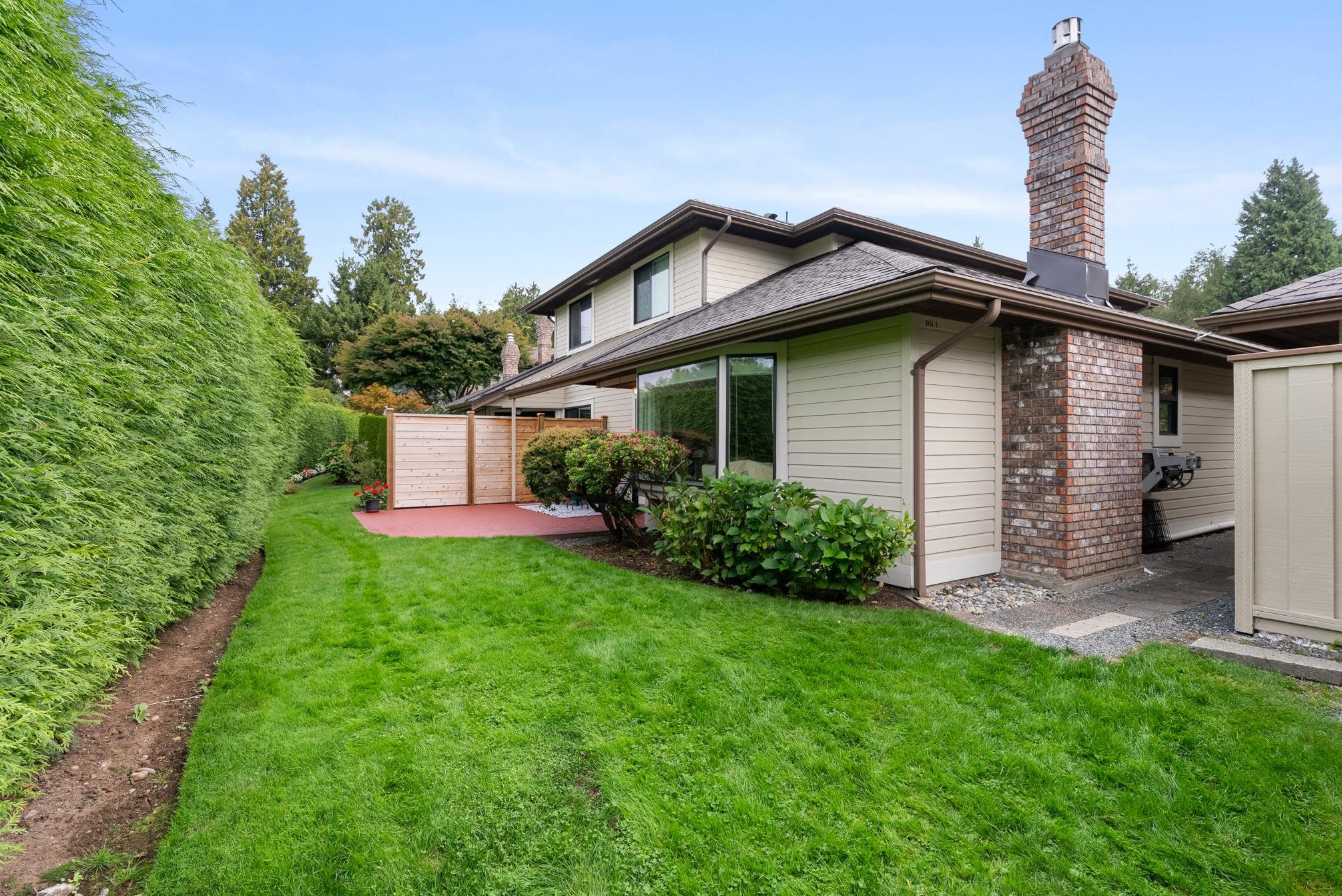 1854 Southmere Crescent 1