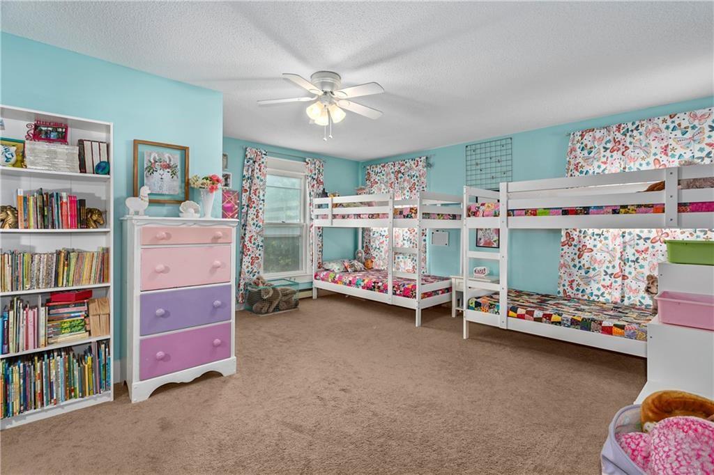 15975 Chieftain Road