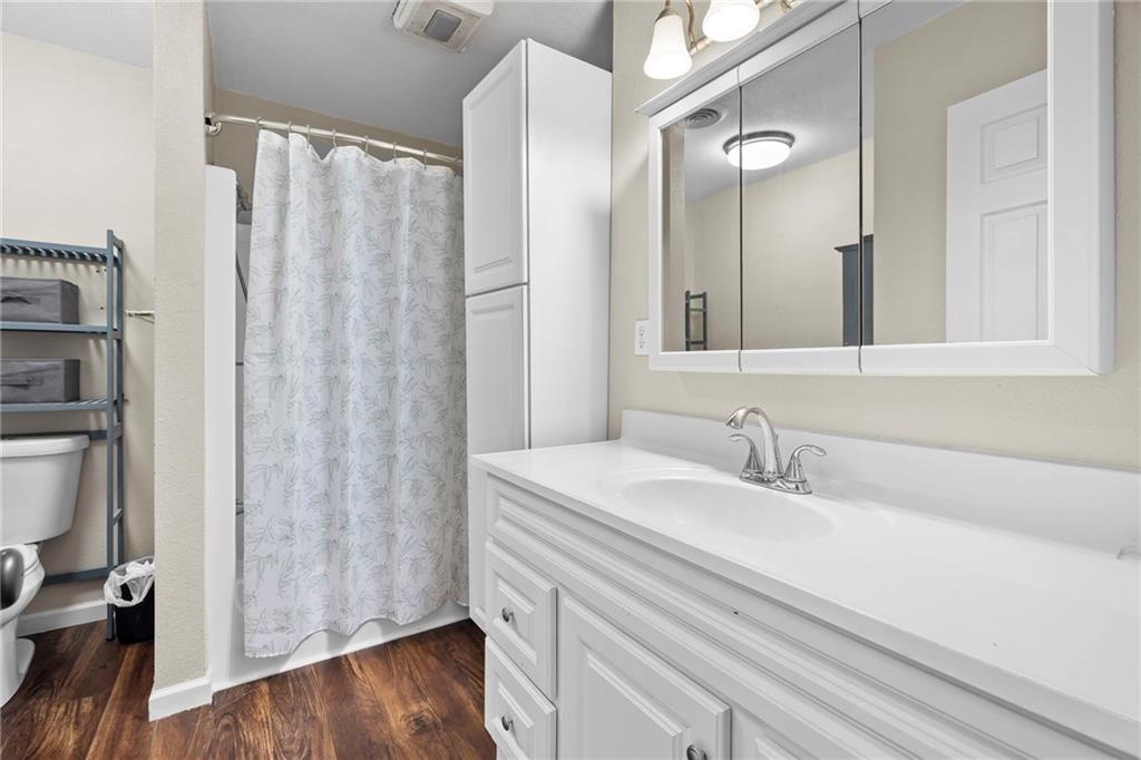 211 N Lincoln Street