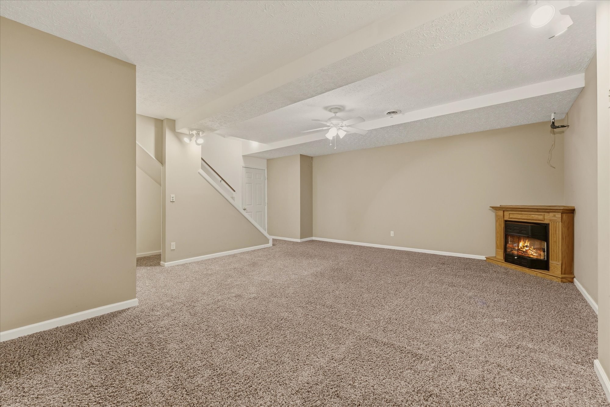 812 Fonnic Dr