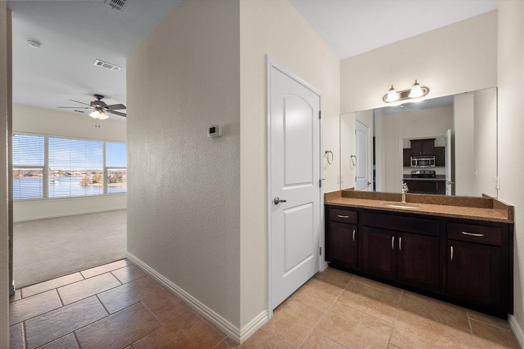 9900 Northshore Boulevard 3408