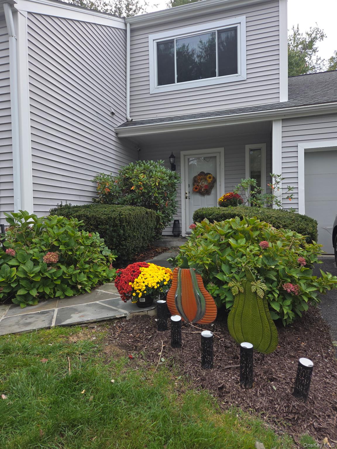 82 Cornwall Circle
