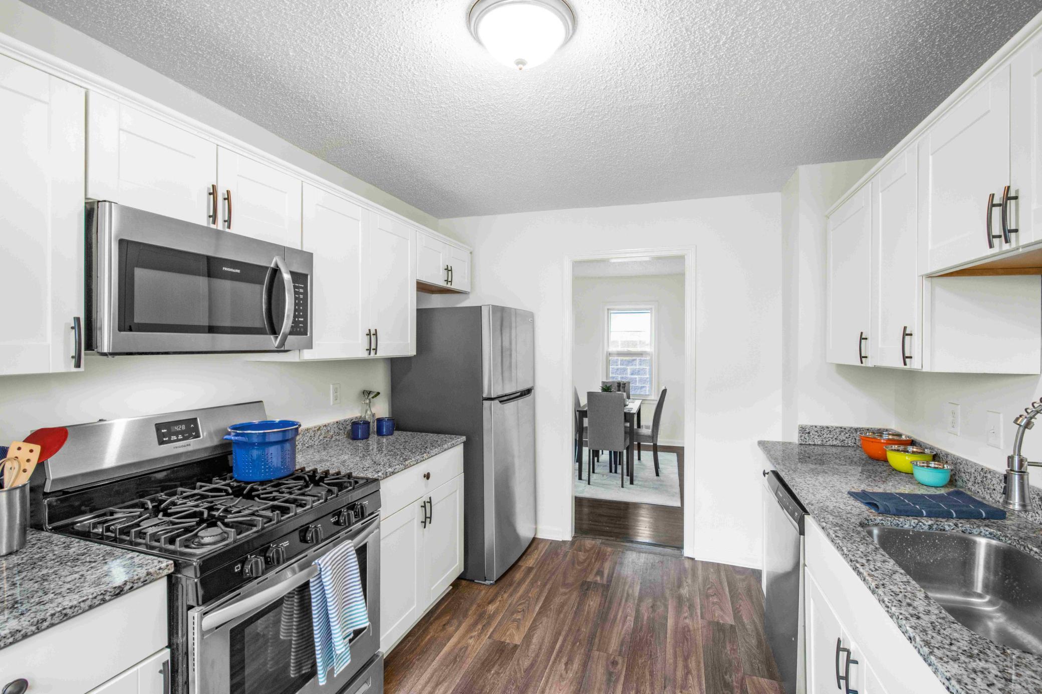 3080 Cleveland Avenue N