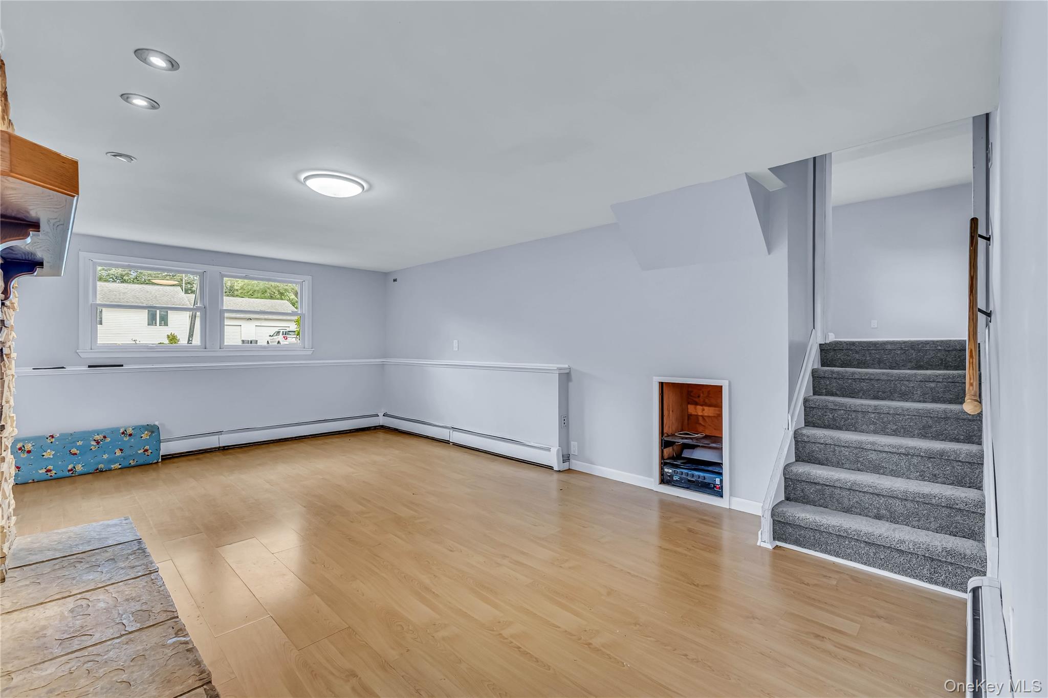 38 Saddle Lane